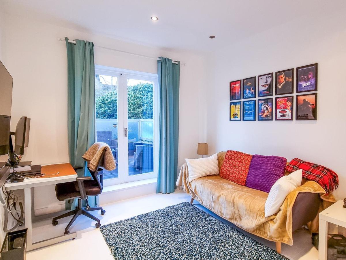 Pass The Keys Family Friendly 2 Bedroom Gem In Shepherd'S Bush Londen Buitenkant foto